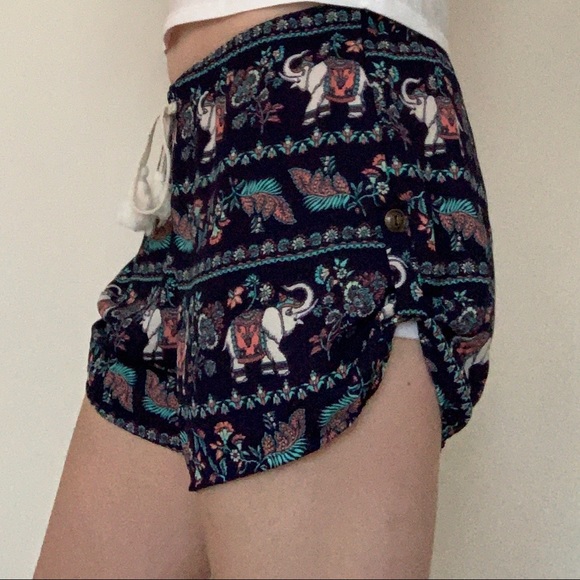 New Shorts - Picture 2 of 5